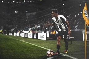 九游手机游戏-希腊女篮在欧洲锦标赛中再登巅峰，荣誉永不停歇，希腊欧洲杯赛程