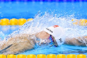 九游-“德甲领头队伍抗压能力凸显，争冠格局逐渐形成”，德甲的队伍